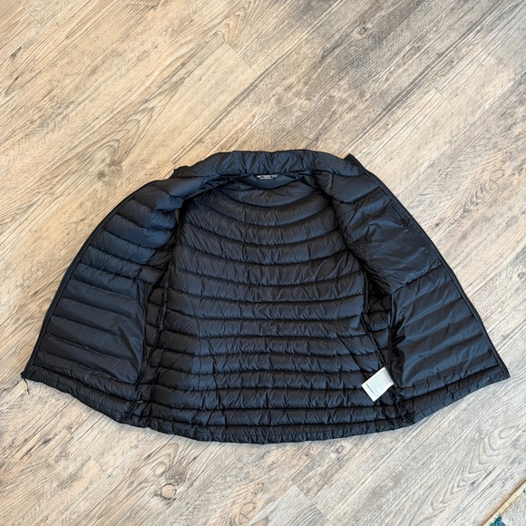 ARC’TERYX CERIUM LT VEST WOMEN'S - XL - Black - Like New Condition - Picture 5 of 8